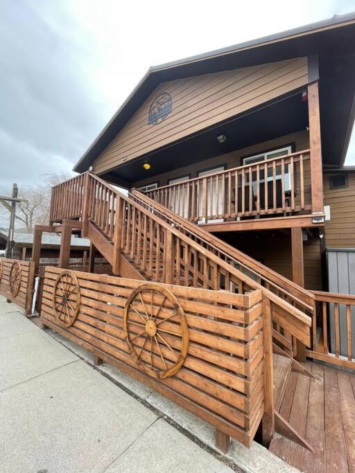 Parkway Yellowstone Guest House #7 加德纳 外观 照片