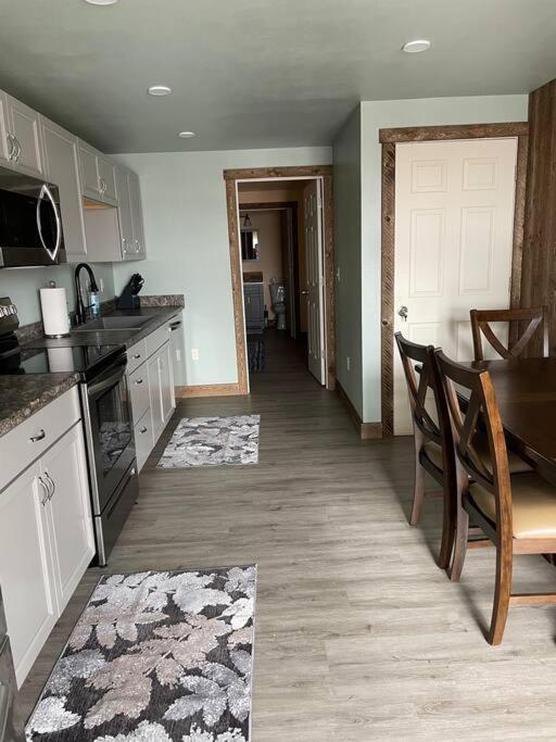 Parkway Yellowstone Guest House #7 加德纳 外观 照片